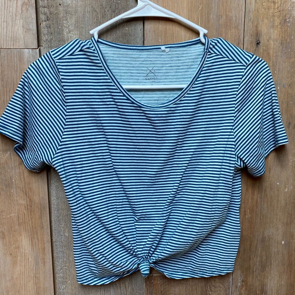 Cropped Tee